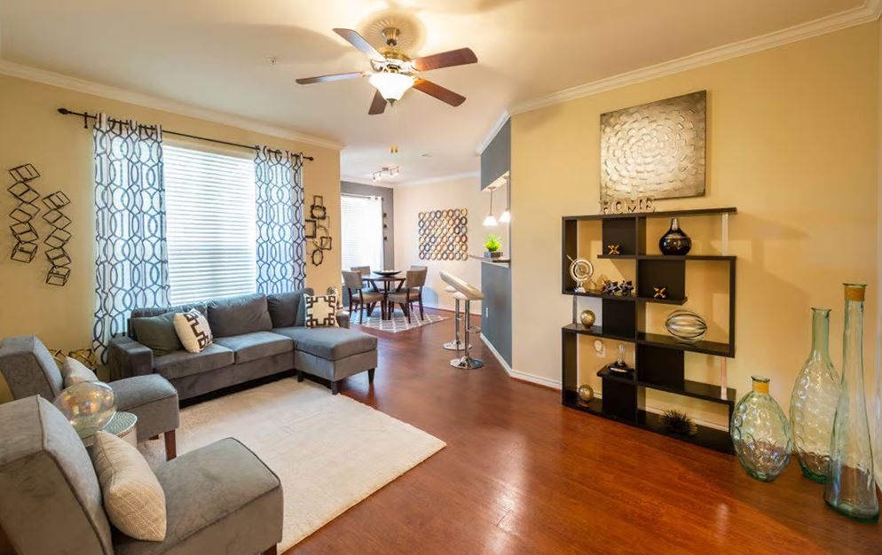 The Lakes At Cinco Ranch Apartments
